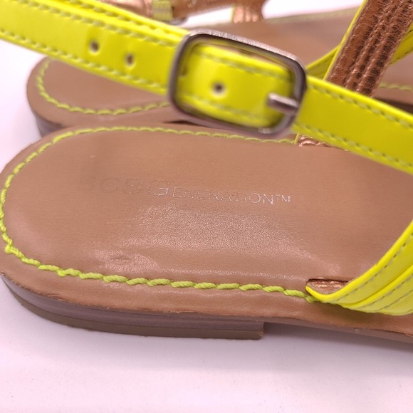 BCBGENERATION Yellow Flip Flops Size 8.5 - Picture 5 of 8